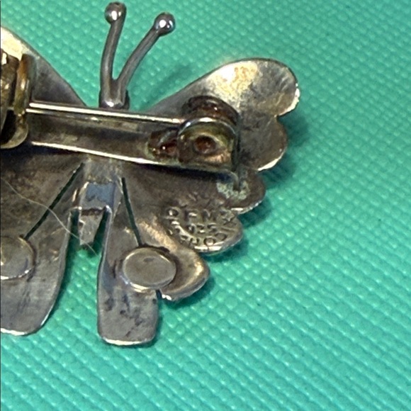 Vintage 9.25 Mexico Elegant Sterling Silver Butterfly Brooch with Turquoise - Picture 5 of 6
